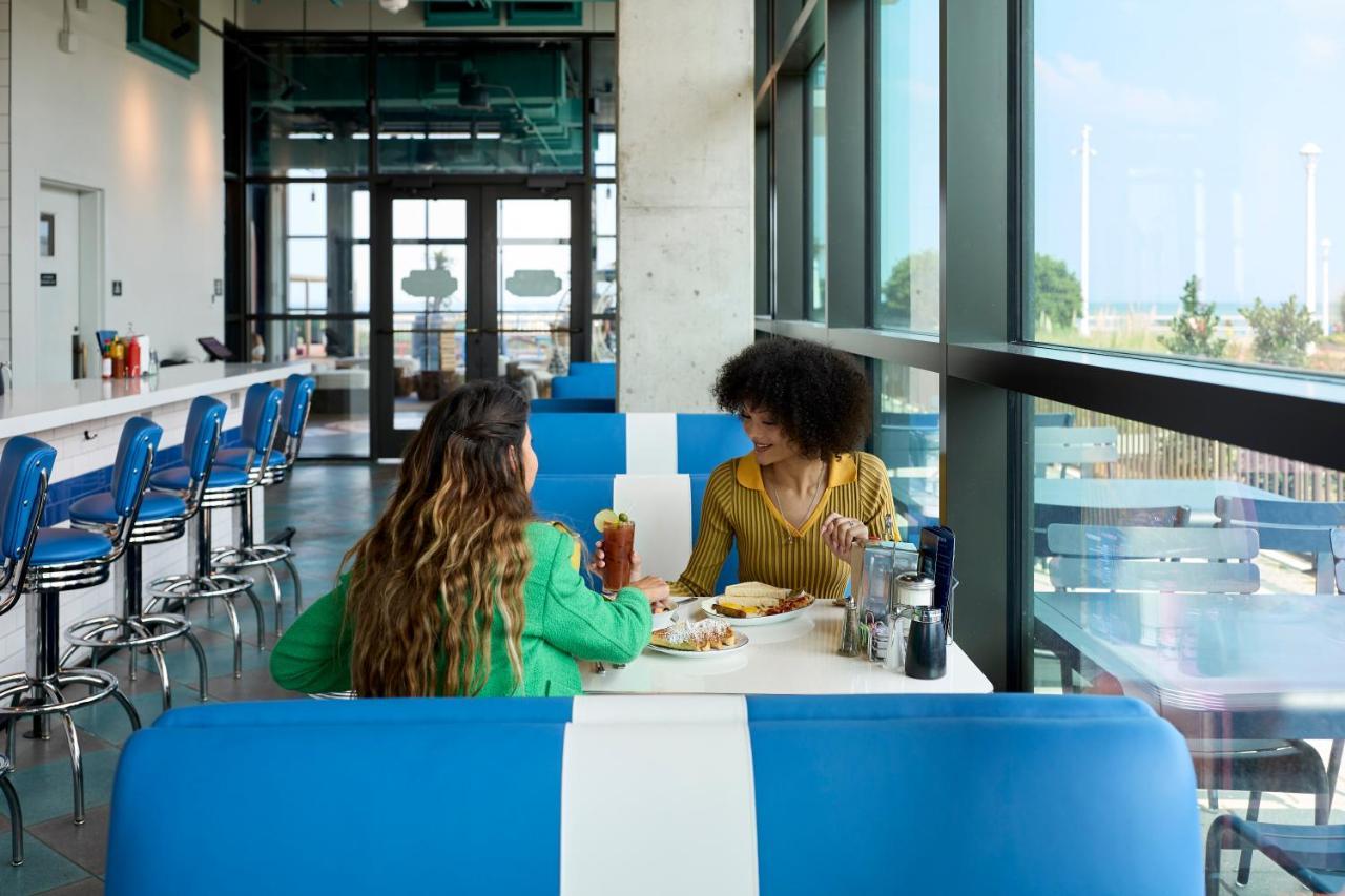 Moxy Virginia Beach Oceanfront Dış mekan fotoğraf